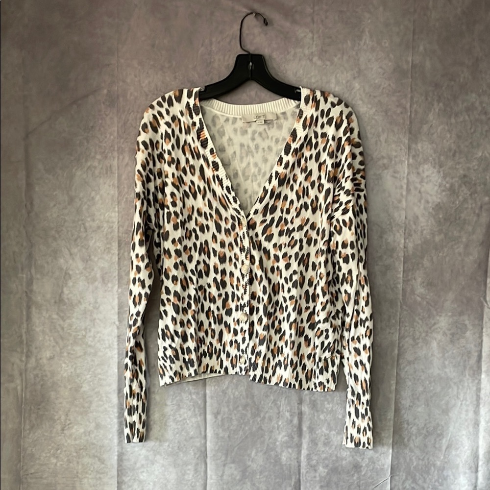 LOFT Cream Animal Print V-Neck Cardigan Sweater | Size Small